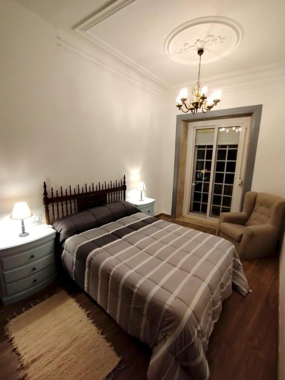 Piso Centrico De Tres Dormitorios Reformado Del S XIX 비고 외부 사진